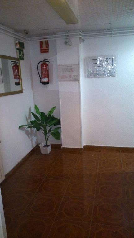 Latic Rooms อาลิกันเต ภายนอก รูปภาพ